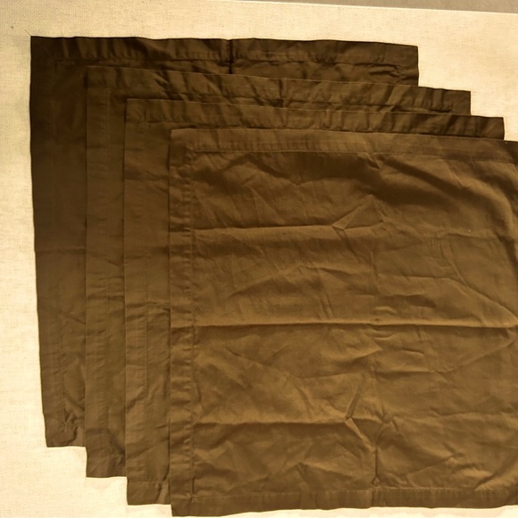 Crate&Barrel Set of 4 Turner Green Cotton Napkins 21” x 21” - Picture 1 of 5